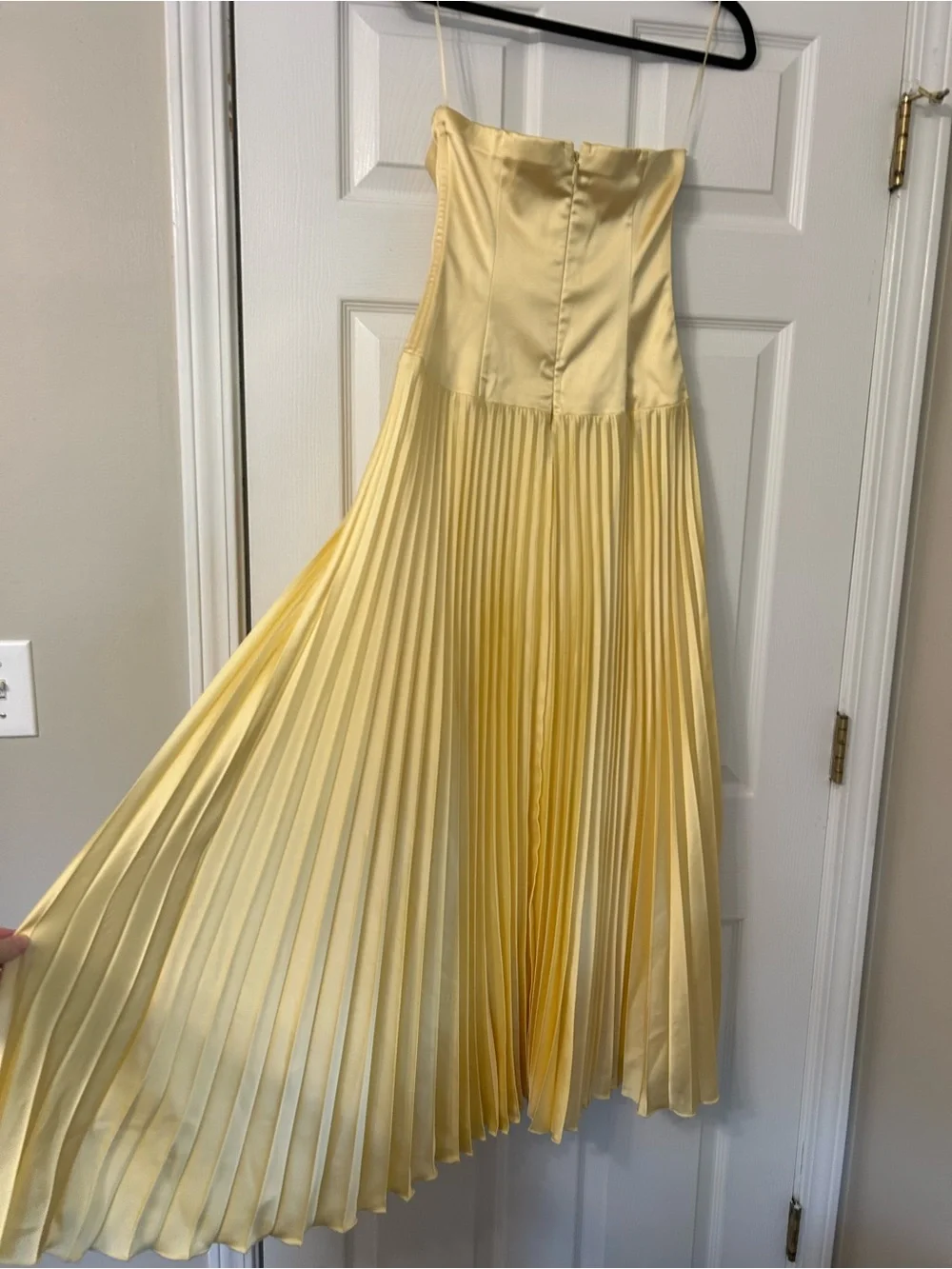 Abercrombie & Fitch Giselle Drop-Waist Maxi Dress in Sunny Yellow